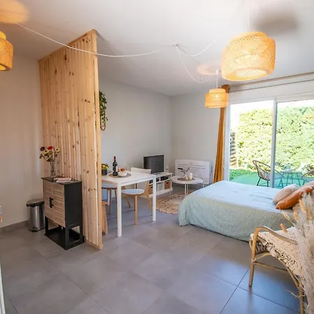 Appartement Chez Valerie Et Vincent - La Coulee Douce